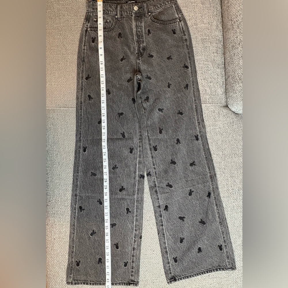 Playboy by Foxen Bunny Print Jeans Women’s Size 26 - Picture 10 of 15
